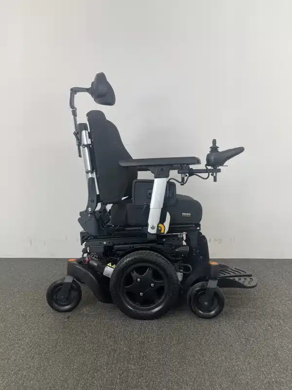 Quickie Q500 M with Powered Lift & Tilt (2021) - Image 5