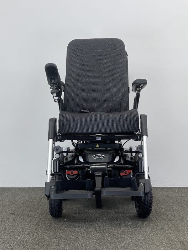 Quickie Q300 R Versatile Powerchair (2023) - Image 4