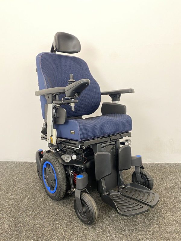 Quickie Q500 M with Power Lift & Tilt (2021)