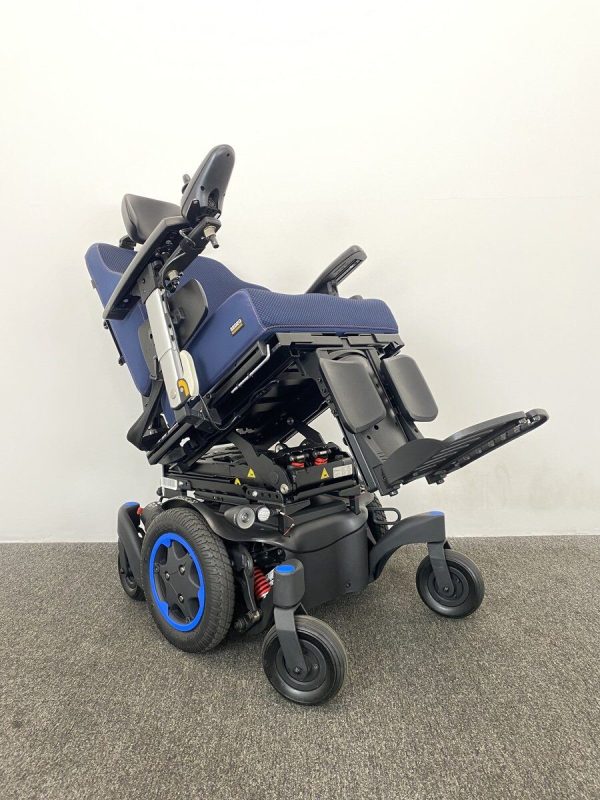 Quickie Q500 M with Power Lift & Tilt (2021) - Image 3