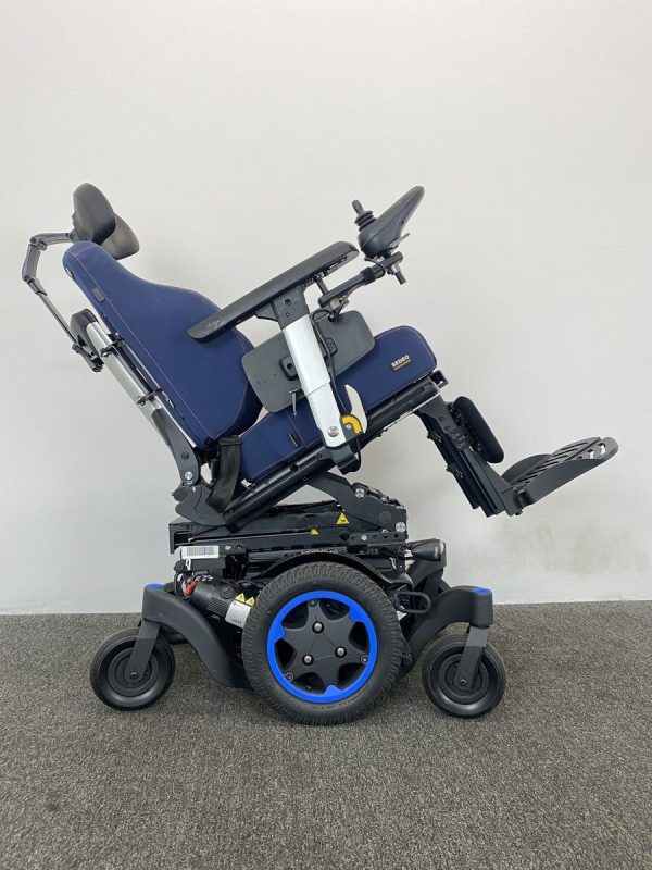 Quickie Q500 M with Power Lift & Tilt (2021) - Image 13