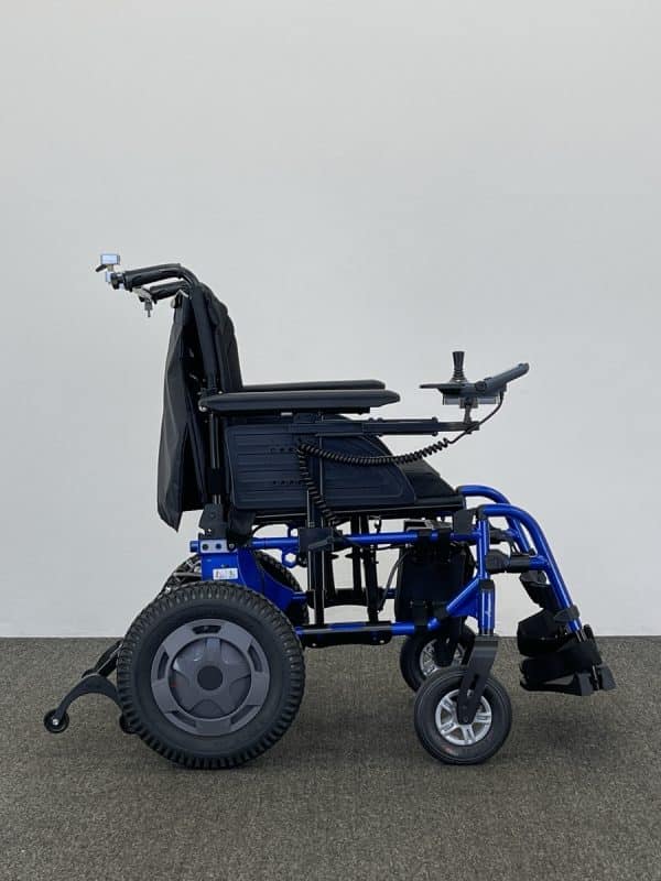 Invacare Action 4 NG 'Esprit' Folding With Attendant Bracket (2021) - Image 5